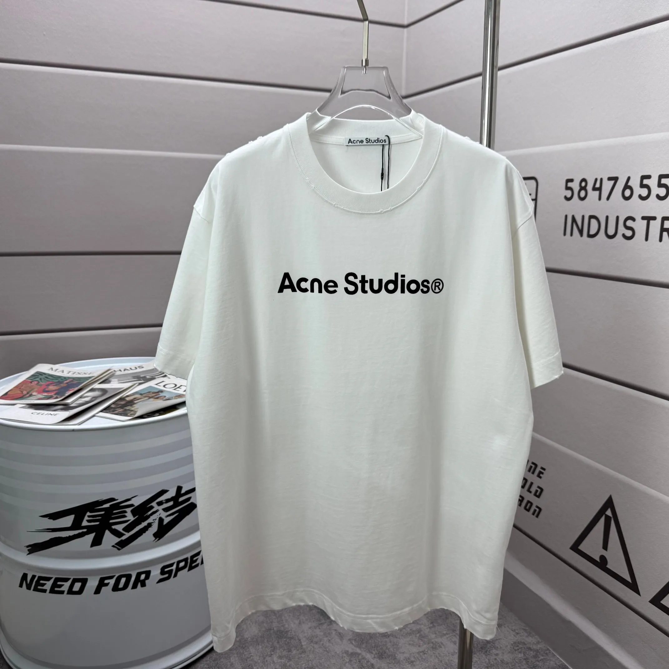 # 95 Acne studios Acne studios 2026 Spring and Summer New Arrival Washed and worn Round neck short-sleeved tee Men's and women's Same Style Loose version Flocking technology Color: Dark Black Washed white Washed gray Brown Washed red Size: S M L XL XXL Size: S (90-130 pounds) M (120-150 pounds) L (140-165 pounds) XL (160-180 pounds) XXL (180 pounds)